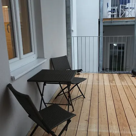 Moderne Stadtwohnung Mit Balkon Vienna Room photo